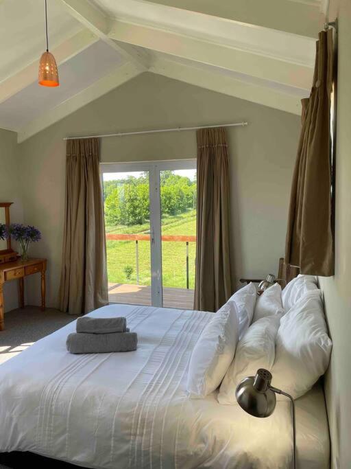 Protea Loft - Romantic Stay - No Load Shedding Hilton Zewnętrze zdjęcie